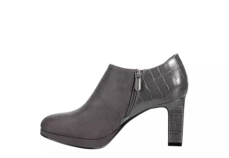 Xappeal Womens Ayla Bootie - Grey - Image 4