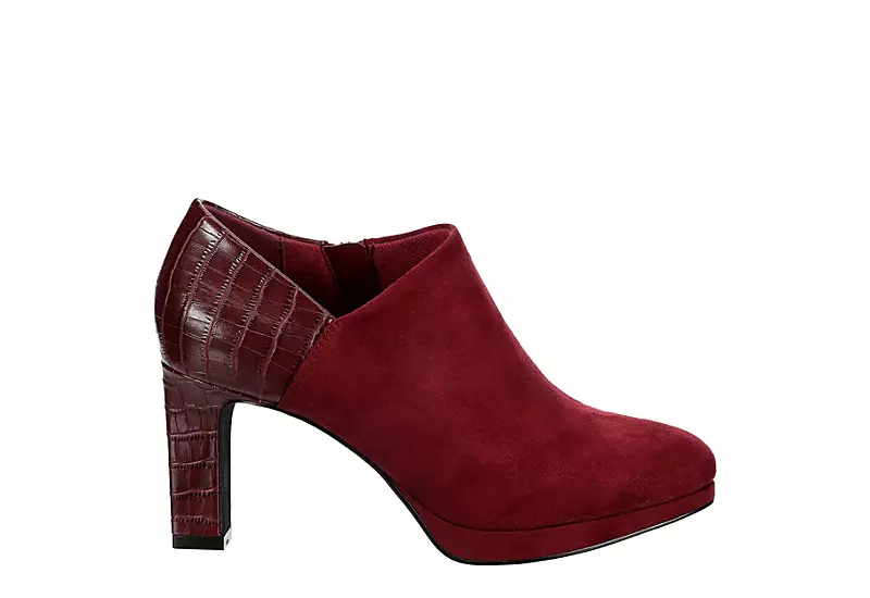 Xappeal Womens Ayla Bootie - Burgundy - Image 2