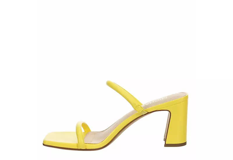 Michael By Michael Shannon Womens Dionne Slide Sandal - Yellow - Image 4