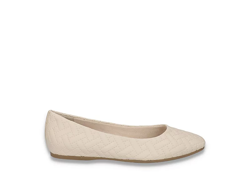 Easy Street Womens Mazi Flat - Bone - Image 2